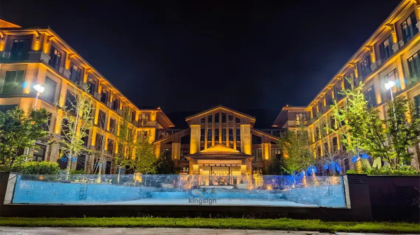 Акрилен панел за луксозен прозорец на плувен басейн